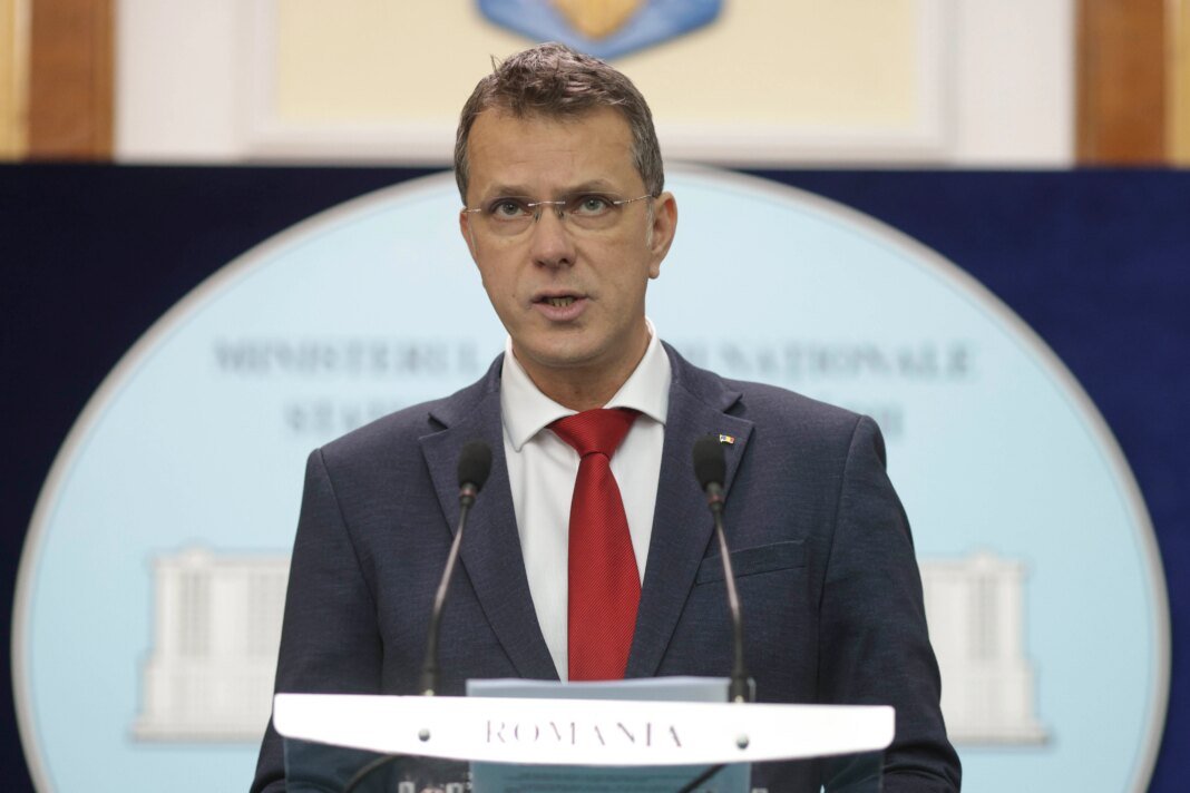 universitatea-bioterra-confirma-ca-ministrul-ionut-mosteanu-a-facut-anii-iii-si-iv-de-studiu-intr-un-singur-an-universitar universitatea-bioterra-confirma-ca-ministrul-ionut-mosteanu-a-facut-anii-iii-si-iv-de-studiu-intr-un-singur-an-universitar