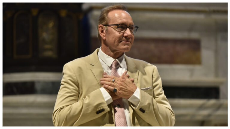 kevin-spacey-revine-pe-ecrane-intr-un-serial-de-televiziune.-cand-va-fi-lansata-productia-italiana