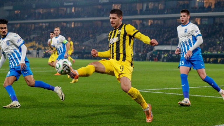 universitatea-craiova-a-ratat-dramatic-calificarea-in-play-off-ul-conference-league.-echipa-din-banie,-invinsa-de-aek-atena