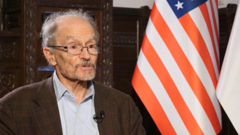 cum-poate-castiga-romania-atentia-sua:-aparare,-patriotism,-cultura.-daniel-fried,-fost-ambasador:-„lumea-lui-trump-iubeste-asta”