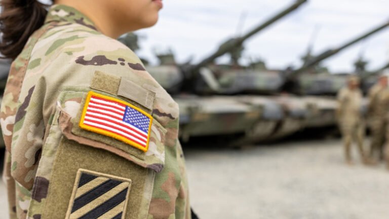 decizia-lui-trump-privind-reducerea-trupelor-din-europa.-cati-militari-pot-ramane-pe-batranul-continent,-conform-legislatiei-sua