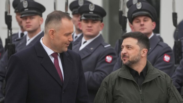 zelenski-s-a-intalnit-cu-nawrocki-la-varsovia.-presedintele-polonez:-„avem-o-veste-proasta-pentru-moscova”