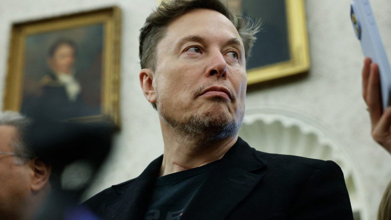 elon-musk-a-devenit-primul-om-din-lume-cu-o-avere-de-peste-700-de-miliarde-de-dolari elon-musk-a-devenit-primul-om-din-lume-cu-o-avere-de-peste-700-de-miliarde-de-dolari