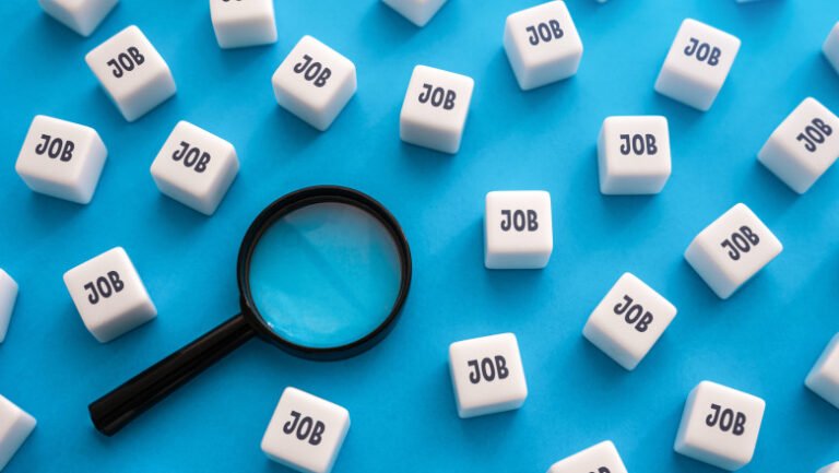 care-a-fost-cel-mai-dorit-loc-de-munca-in-romania-in-2025.-top-3-cele-mai-cautate-joburi-si-ce-salarii-ofera