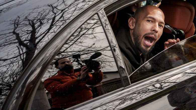 andrew-tate-a-fost-batut-in-ringul-de-box.-reactii-pe-retelele-sociale:-„cam-asta-se-intampla-cand-nu-te-lupti-cu-femei” andrew-tate-a-fost-batut-in-ringul-de-box.-reactii-pe-retelele-sociale:-„cam-asta-se-intampla-cand-nu-te-lupti-cu-femei”