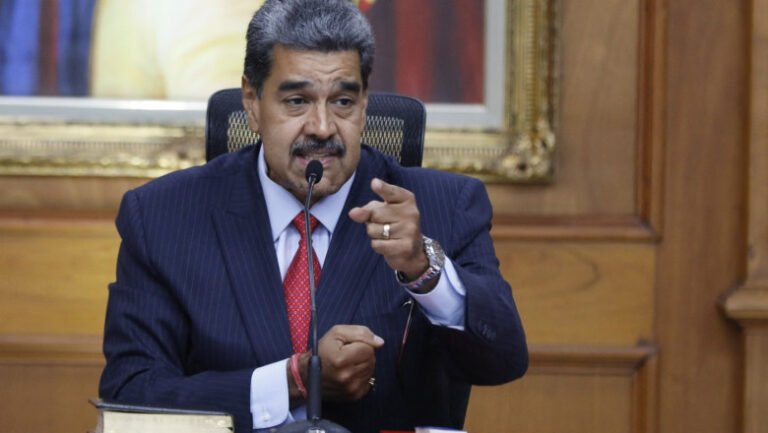 sua-conditioneaza-incetarea-blocadei-asupra-venezuelei-de-plecarea-lui-nicolas-maduro:-„ne-vom-apara-poporul”