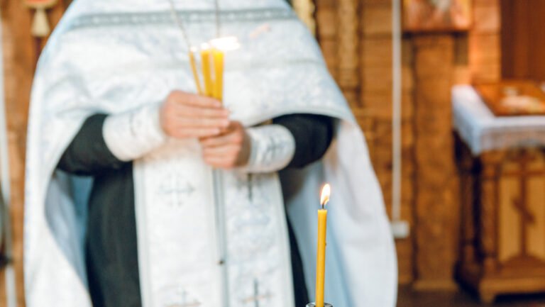 ajunul-craciunului-2025:-cum-se-sarbatoreste-si-ce-traditii-respecta-credinciosii.-sfaturile-preotului-pentru-ultima-zi-de-post