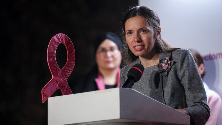 mirabela-gradinaru,-partenera-presedintelui-nicusor-dan,-la-digi24 mirabela-gradinaru,-partenera-presedintelui-nicusor-dan,-la-digi24