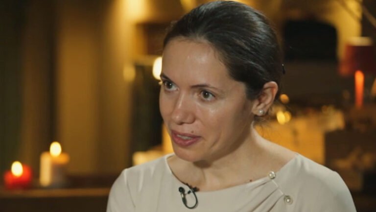 mirabela-gradinaru,-despre-cum-i-s-a-schimbat-viata-de-cand-nicusor-dan-e-presedinte:-„ulterior-am-obtinut-si-acest-drept”