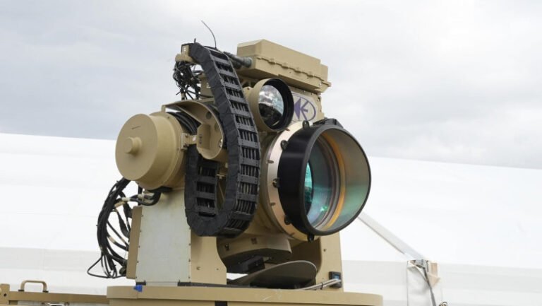 ce-este-iron-beam,-sistemul-militar-de-interceptare-care-tocmai-a-intrat-in-dotarea-israelului.-„inceputul-unei-revolutii-tehnologice”