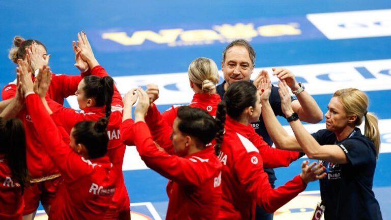 romania-a-pierdut-ultimul-meci-din-preliminare-la-cm-handbal-feminin.-cu-cine-joaca-mai-departe