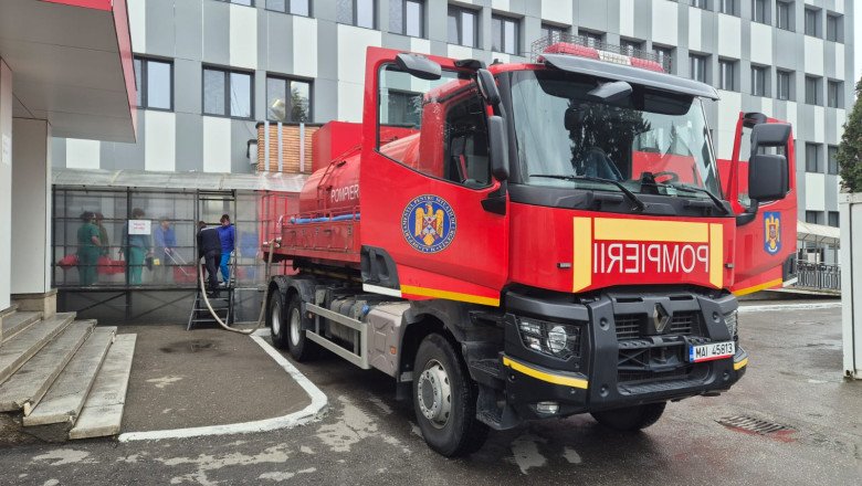 igsu-continua-actiunile-de-sprijin-in-prahova-si-dambovita,-dupa-intreruperea-alimentarii-cu-apa.-autospeciale-trimise-din-alte-judete igsu-continua-actiunile-de-sprijin-in-prahova-si-dambovita,-dupa-intreruperea-alimentarii-cu-apa.-autospeciale-trimise-din-alte-judete