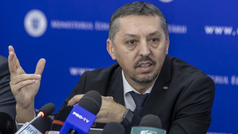 daniel-david,-dupa-criticile-dure-privind-noua-programa-la-limba-romana:-„nu-ministerul,-eu-sau-cineva-care-nu-e-specialist-a-propus-o”