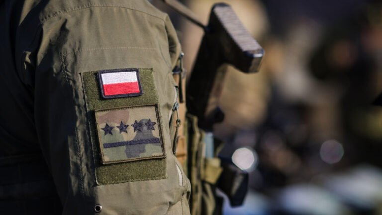 polonia-se-inarmeaza-masiv.-ce-spun-polonezii-despre-apararea-patriei:-rezultatul-celui-mai-recent-sondaj