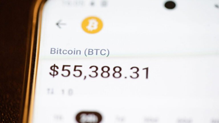 guvernul-a-adoptat-ordonanta-care-obliga-furnizorii-de-servicii-cripto-sa-raporteze-tranzactiile-catre-anaf