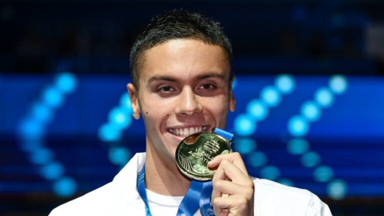 david-popovici-nu-a-incasat-nici-acum-premierile-de-la-ans-pentru-medaliile-castigate.-unele-sume-sunt-restante-din-vara-anului-2024