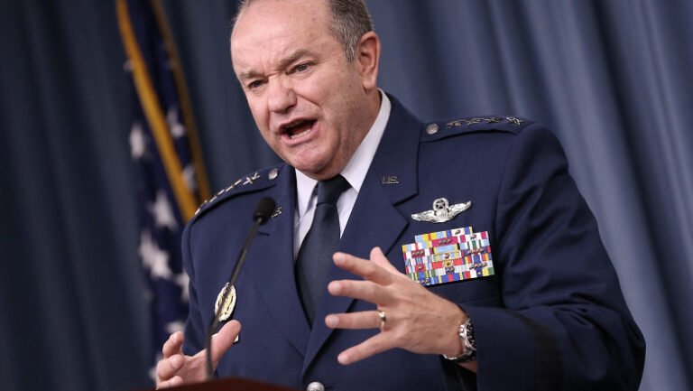 america-„nu-se-poate-apara-singura”:-un-fost-comandant-nato-indeamna-sua-sa-ramana-angajata-in-europa.-„putin-se-va-intoarce”