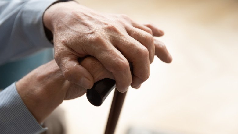 veteranii,-vaduvele-de-razboi-si-pensionarii-vor-beneficia-de-reduceri-la-transport-si-in-2026.-guvernul-a-prelungit-facilitatile veteranii,-vaduvele-de-razboi-si-pensionarii-vor-beneficia-de-reduceri-la-transport-si-in-2026.-guvernul-a-prelungit-facilitatile