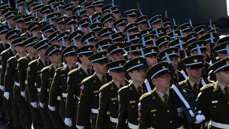 irlanda-isi-majoreaza-cu-55%-bugetul-militar-dupa-incidentul-cu-drone-din-timpul-vizitei-lui-zelenski-la-dublin