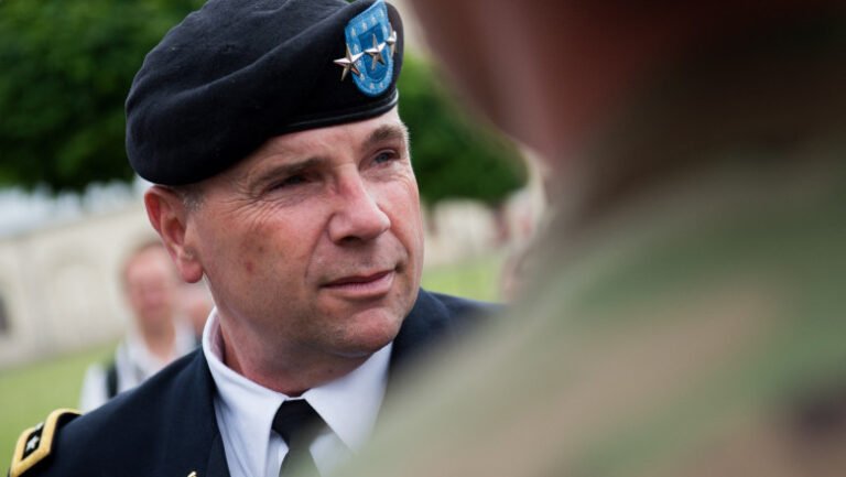 avertismentul-generalului-american-ben-hodges:-rusia-va-ataca-nato-daca-europenii-accepta-planul-de-pace-trump-putin