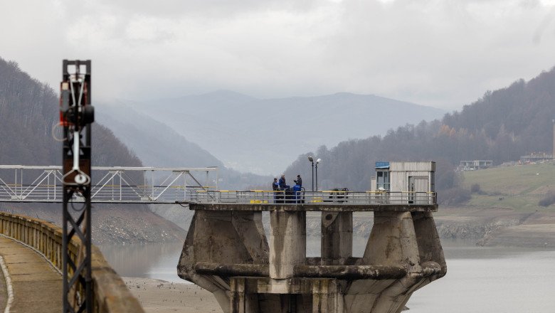 dupa-criza-de-la-paltinu,-alte-localitati-din-prahova-pot-folosi-acum-apa-pentru-consum.-unde-mai-este-valabila-restrictia dupa-criza-de-la-paltinu,-alte-localitati-din-prahova-pot-folosi-acum-apa-pentru-consum.-unde-mai-este-valabila-restrictia