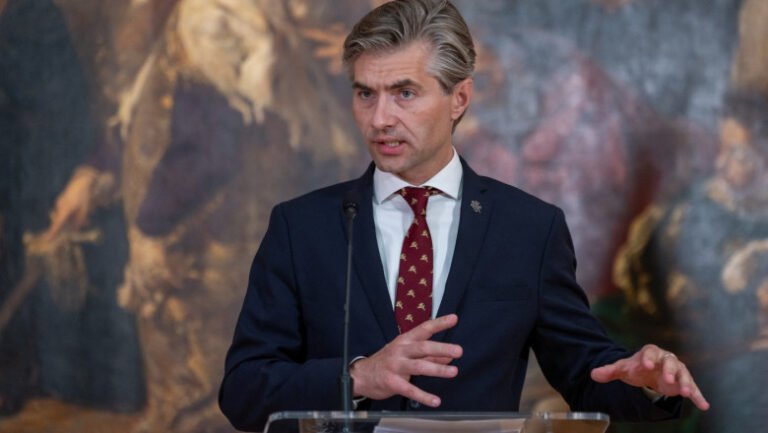 ue-va-extinde-sanctiunile-impotriva-belarusului-pentru-a-include-activitatile-hibride,-sustine-lituania