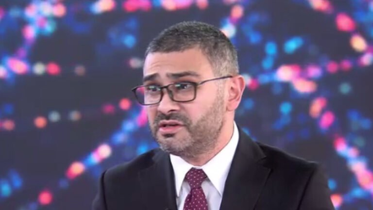 cati-dintre-romanii-care-sunt-platiti-cu-salariul-minim-pe-economie-lucreaza-de-fapt-„la-negru”.-ce-spune-ministrul-muncii