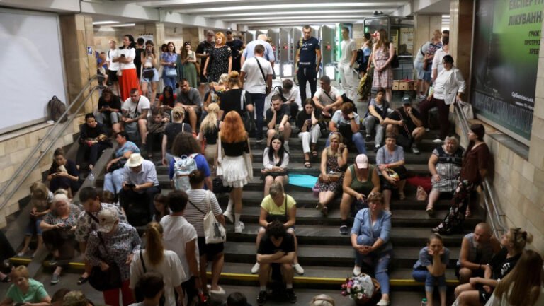 „nu-avem-nevoie-de-referendumuri”.-presiuni-de-la-washington,-refuz-la-kiev:-ucrainenii-resping-ideea-cedarii-de-teritorii