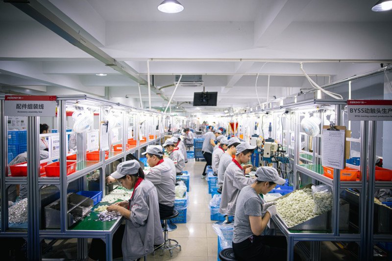 GERMANY SCHLESWIG HOLSTEIN CHINA SOLAR PRODUCTS