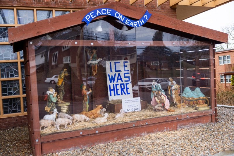 MA: Controversial ICE Nativity Scene in Dedham, Massachsuetts