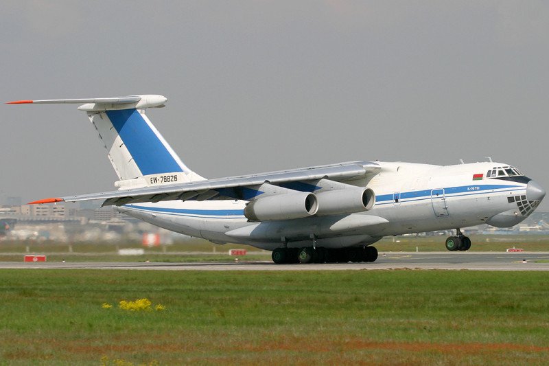 Ilyushin_Il-76TD_EW-78826_FRA_2006-5-10