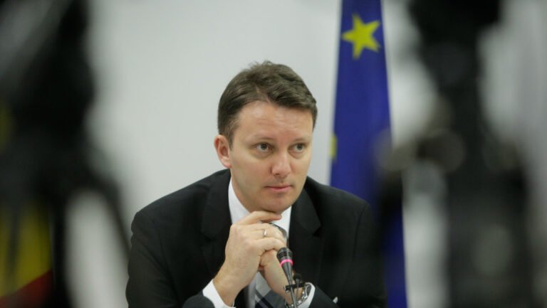 siegfried-muresan,-despre-trecerea-bulgariei-la-euro:-poate-suntem-dezamagiti-ca-adera-inaintea-noastra,-dar-ei-respecta-criteriile