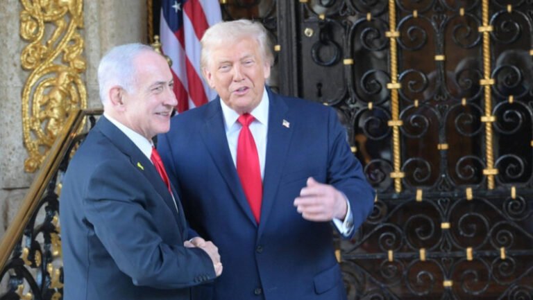 benjamin-netanyahu-a-participat-la-petrecerea-de-anul-nou-a-lui-donald-trump