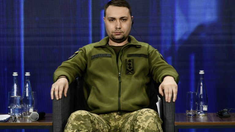 mutare-strategica-la-varful-puterii-ucrainene.-seful-spionajul-militar-va-conduce-administratia,-anunta-zelenski