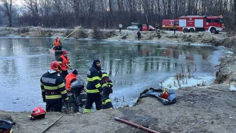 tanarul-pescar-cazut-in-raul-olt,-la-dobroteasa,-a-murit-la-spital-dupa-cinci-ore-de-resuscitare