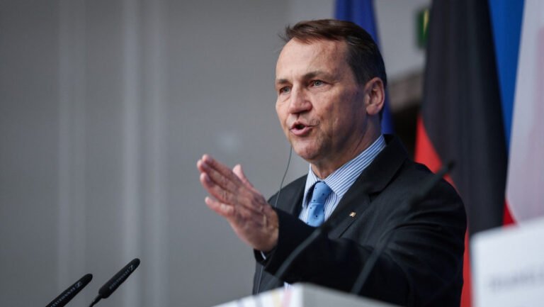 „numai-atunci-rusia-va-accepta-ca-acest-razboi-a-fost-o-greseala-strategica”.-ministrul-de-externe-al-poloniei,-mesaj-pentru-putin