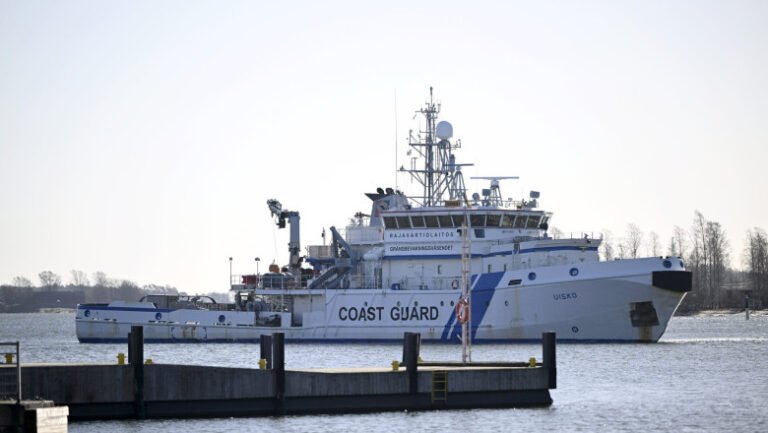 tensiuni-in-marea-baltica:-un-nou-cablu-submarin-avariat-intre-lituania-si-letonia