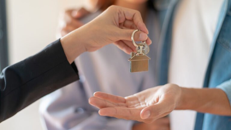 orasul-surpriza-in-care-s-au-marit-preturile-la-locuinte.-specialistii-anunta-schimbari-pe-piata-imobiliara-in-2026