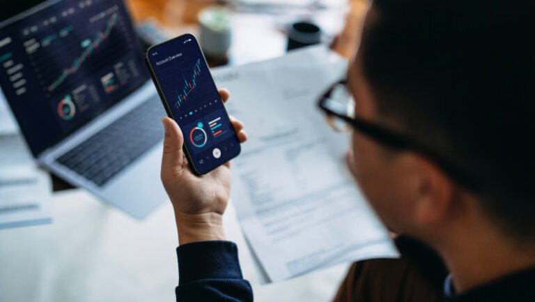 fondurile-de-investitii-alternative-ar-putea-functiona-ca-srl.-ce-prevede-proiectul-de-lege-si-cine-sunt-investitorii-vizati