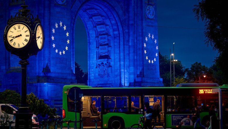 presa-maghiara:-ursula-von-der-leyen-si-colegii-ei-fac-romania-mareata-„ceva-s-a-schimbat.-ceea-ce-s-a-intamplat-este-fara-precedent” presa-maghiara:-ursula-von-der-leyen-si-colegii-ei-fac-romania-mareata-„ceva-s-a-schimbat.-ceea-ce-s-a-intamplat-este-fara-precedent”