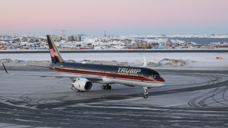 „intai-tragem,-apoi-punem-intrebari”.-vechea-regula-a-armatei-daneze-valabila-si-in-cazul-unei-invazii-militare-a-sua-in-groenlanda