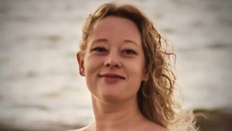 renee-nicole-good,-femeia-„executata-public”-de-agentii-ice-era-o-poeta-„uimitoare”,-premiata-(the-independent)