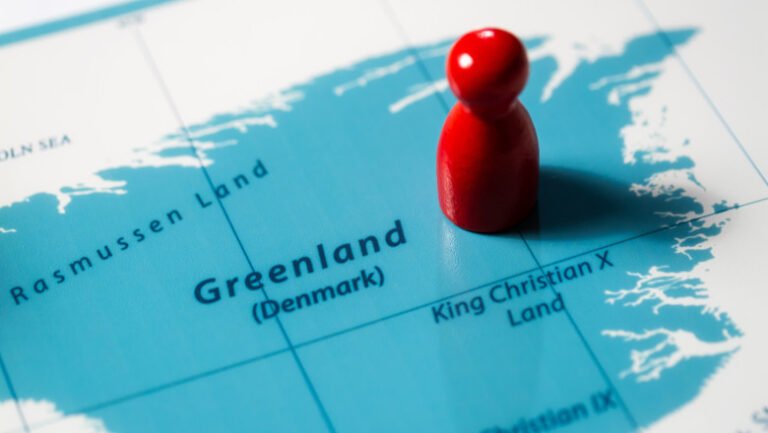 un-lider-al-opozitiei-din-groenlanda-vrea-negocieri-cu-sua-fara-danemarca.-reactia-guvernului-groenlandez