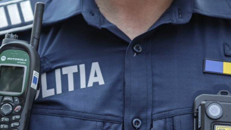 un-hunedorean-si-a-reclamat-sotia-la-politie-ca-l-a-lovit-si-l-a-amenintat.-femeia-trebuie-sa-poarte-dispozitiv-de-monitorizare