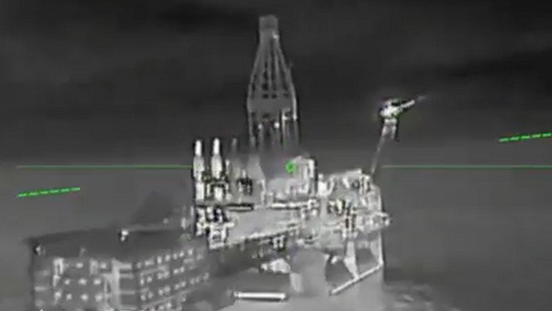 „lovituri-directe”-ucrainenii-anunta-ca-au-atacat-trei-platforme-de-foraj-rusesti-ale-lukoil-din-marea-caspica.-imagini-cu-operatiunea „lovituri-directe”-ucrainenii-anunta-ca-au-atacat-trei-platforme-de-foraj-rusesti-ale-lukoil-din-marea-caspica.-imagini-cu-operatiunea