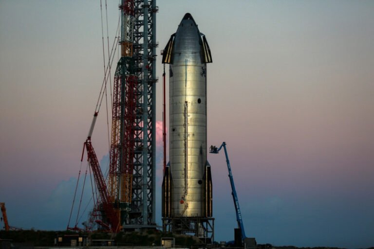 explozii,-poluare-marina-si-deseuri-spatiale:-cum-ar-putea-un-intreg-sat-de-pescari-sa-dispara-din-cauza-super-rachetelor-lui-elon-musk