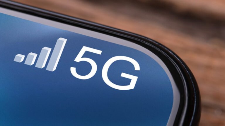 ucraina-testeaza-primul-proiect-pilot-cu-tehnologie-5g-„in-conditii-urbane-reale”-la-liov