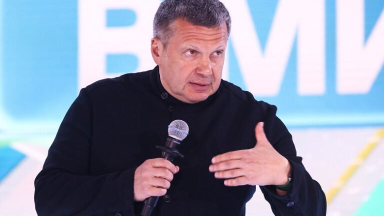 propagandistul-sef-al-lui-putin-cere-rusiei-o-„operatiune-militara-speciala”-in-armenia.-reactii-din-erevan:-un-„caine-care-latra”