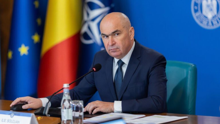 bolojan:-achizitia-unui-avion-pentru-oficiali-trebuie-decisa-pe-baza-unei-analize-cost–beneficiu,-nu-prin-populism