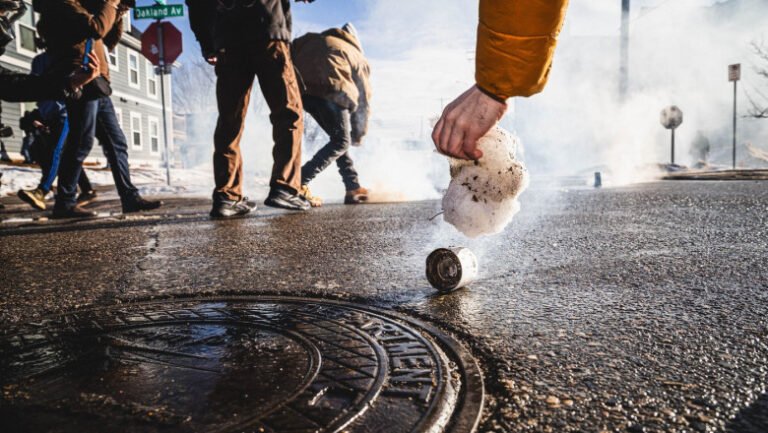 noi-incidente-in-minneapolis-federalii-au-impuscat-un-barbat-din-venezuela.-„ice-sa-paraseasca-imediat-orasul-si-statul”